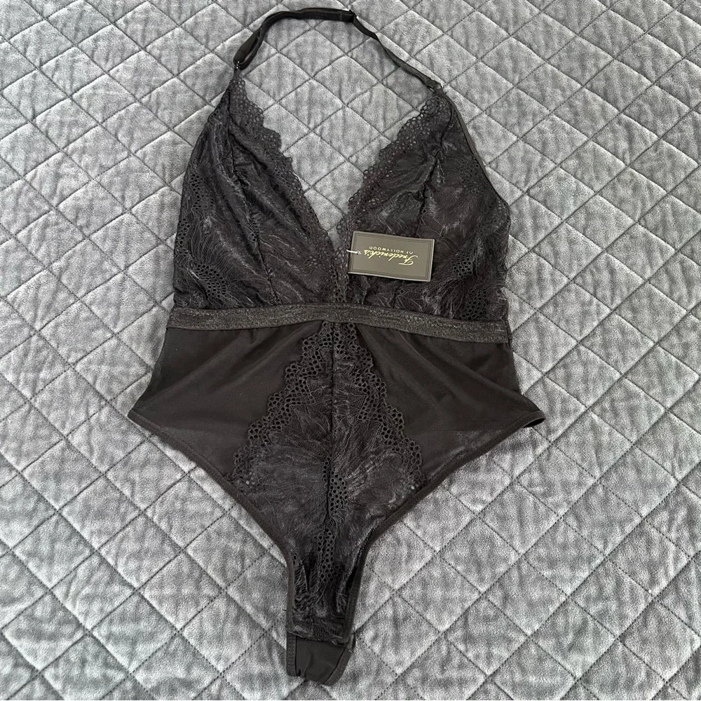 Frederick's Of Hollywood Teddy Small Lingerie Sheer Lace Black Snap Closure B14